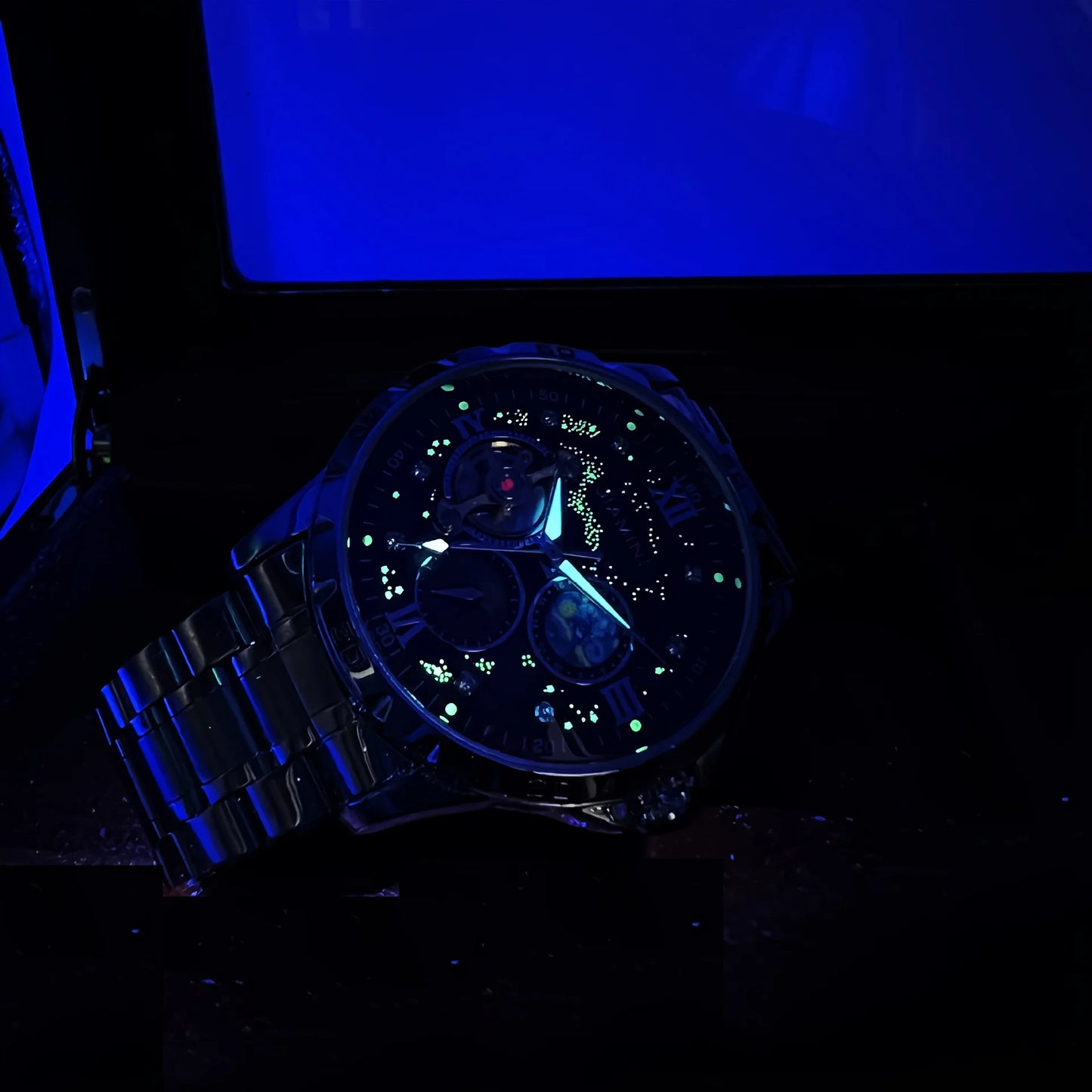 Luxury fully automatic mechanical men's watch with calendar, night light and waterproof, the first choice for gift giving